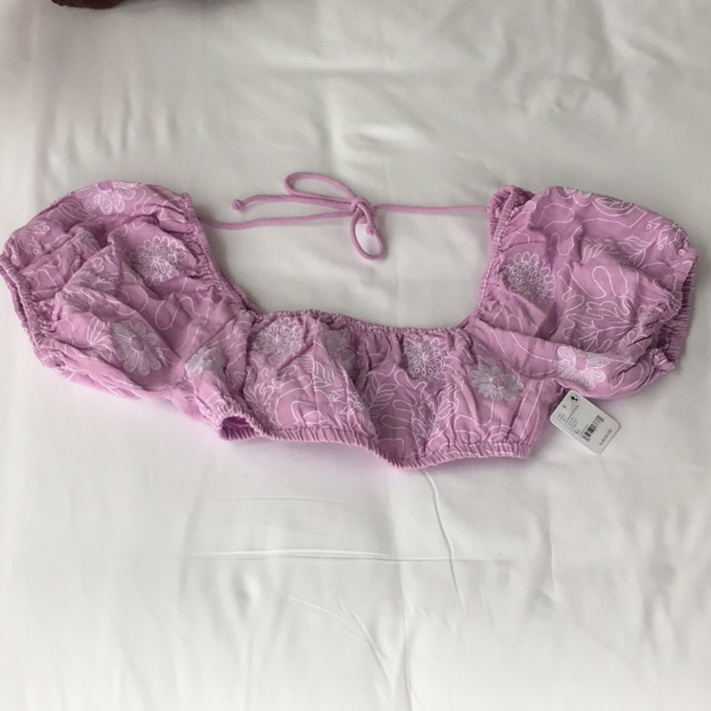 Purple embroidered flower crop top